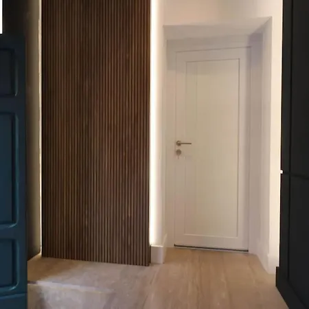Hidden Gem- Studio Garibaldi-perfect For Couples * Όλμπια