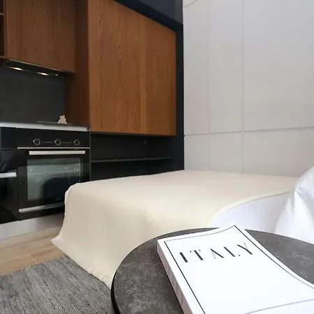 Hidden Gem- Studio Garibaldi-perfect For Couples Διαμέρισμα *