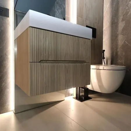 Διαμέρισμα Hidden Gem- Studio Garibaldi-perfect For Couples Όλμπια