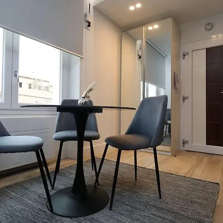 Hidden Gem- Studio Garibaldi-perfect For Couples Όλμπια